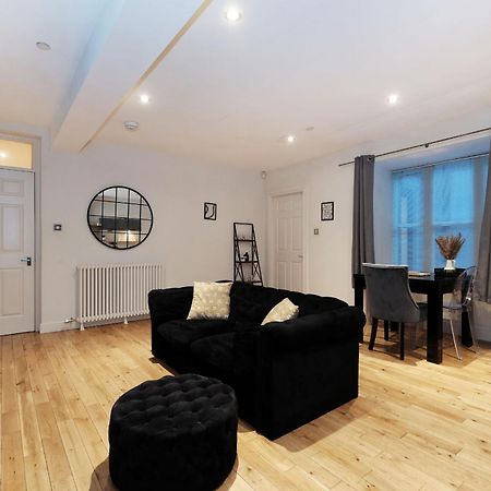 One Of A Kind Historic 3 Bedroom Apartment Aberdeen Exteriér fotografie