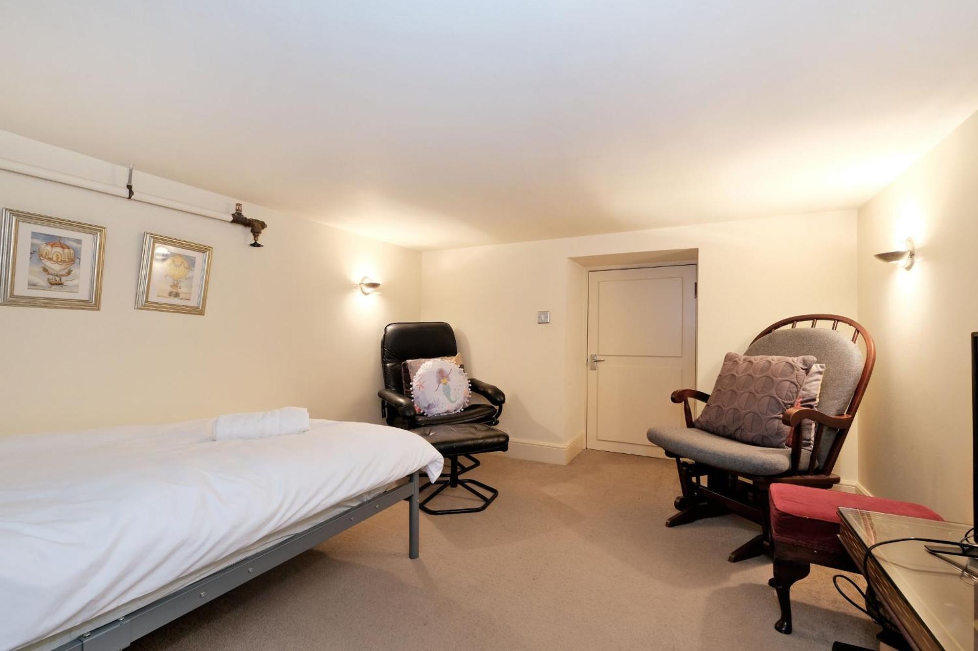 One Of A Kind Historic 3 Bedroom Apartment Aberdeen Exteriér fotografie