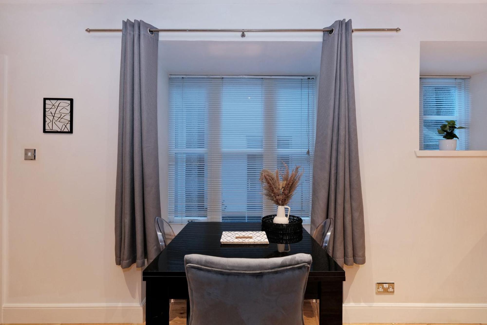 One Of A Kind Historic 3 Bedroom Apartment Aberdeen Exteriér fotografie