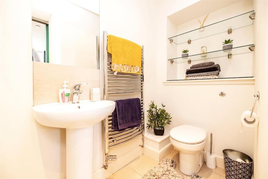One Of A Kind Historic 3 Bedroom Apartment Aberdeen Exteriér fotografie
